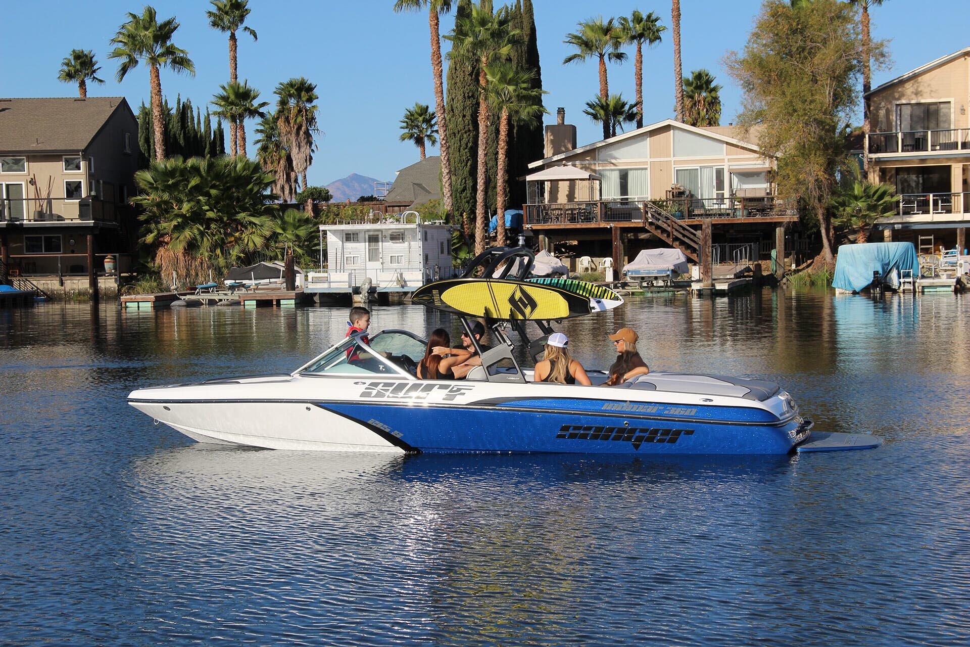 2026 Sanger V215 Boat specs guide